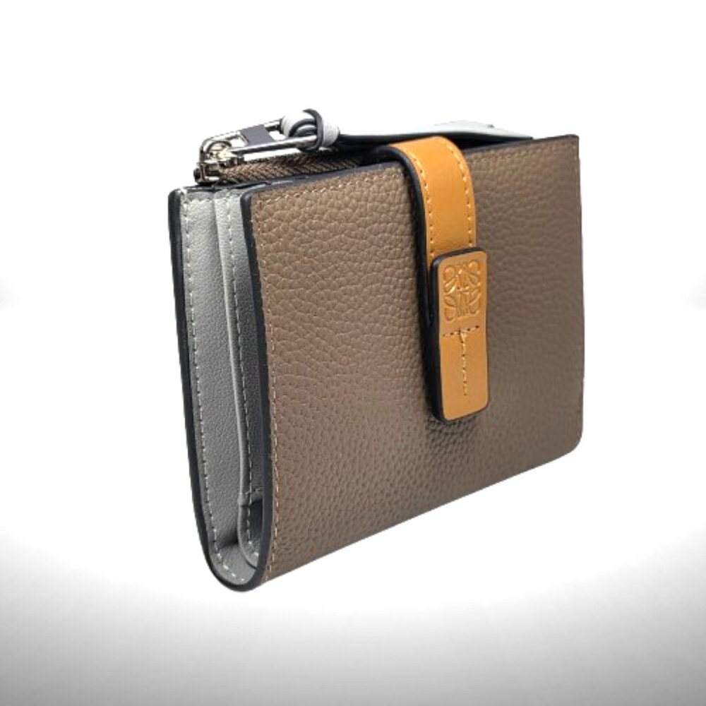 Loewe Compact Zip Wallet / Bifold Coin Wallet Taupe & Tan Anagram Strap - New - Picture 2 of 9